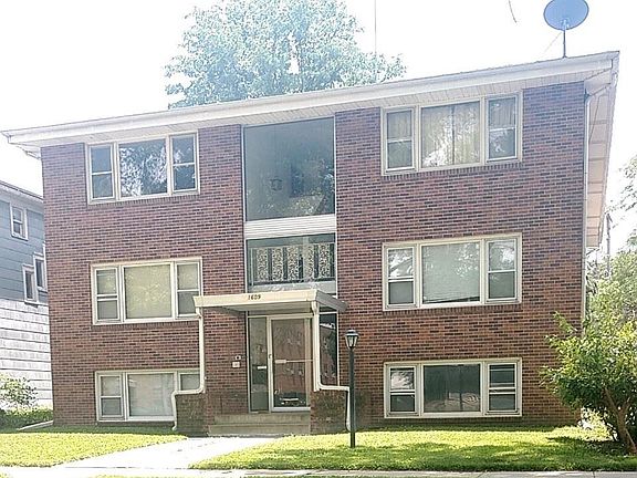 2nd image of 1609 D St APT 10