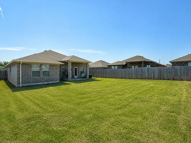 15521 Rosedown Dr — Photo 17