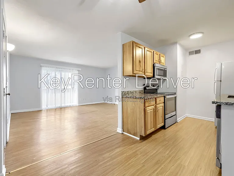 10211 Ura Ln #6-301 — Photo 6