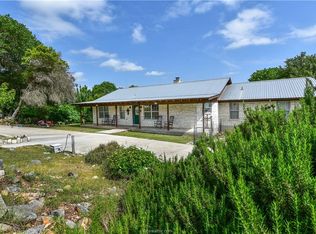 110 Blaschke Rd, Comfort, TX 78013