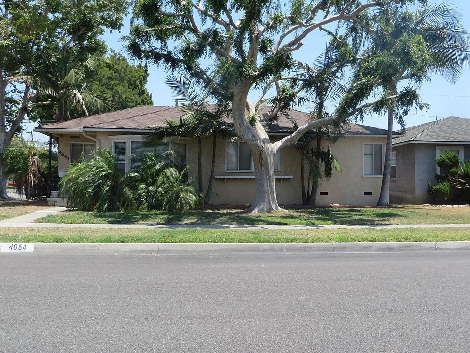 1st image of 4654 Briercrest Ave