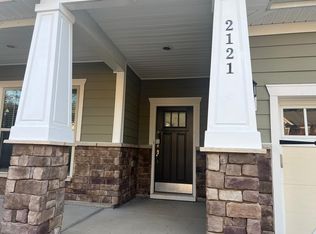 2121 Chipley Dr, Cary, NC 27519