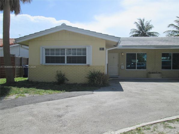 4831 Bayview Dr #1-2