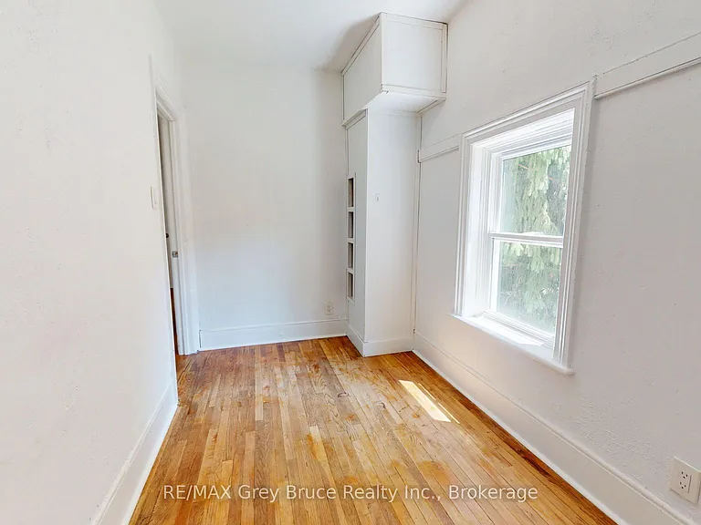 218 Denmark St — Photo 33
