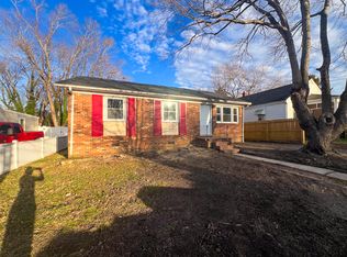 329 Summit St, Petersburg, VA 23803