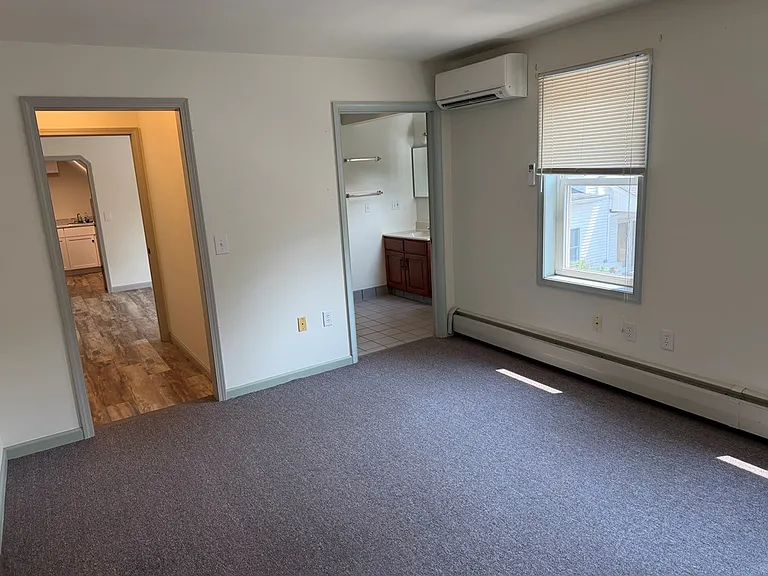 13 Morris Ln #I — Photo 4