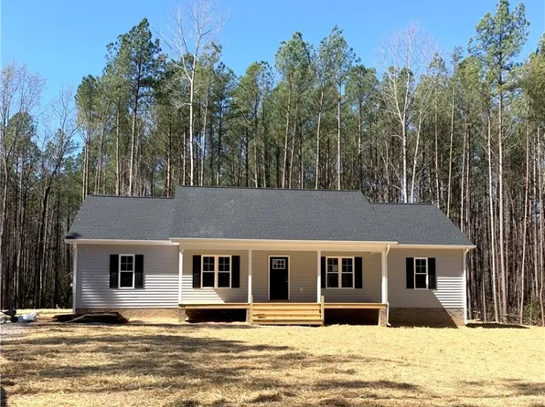 20285 Ben Gayle Rd, Beaverdam, VA 23015