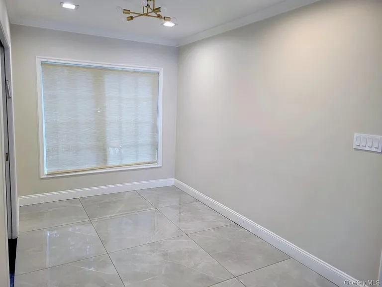 301 Linwood Ave — Photo 9