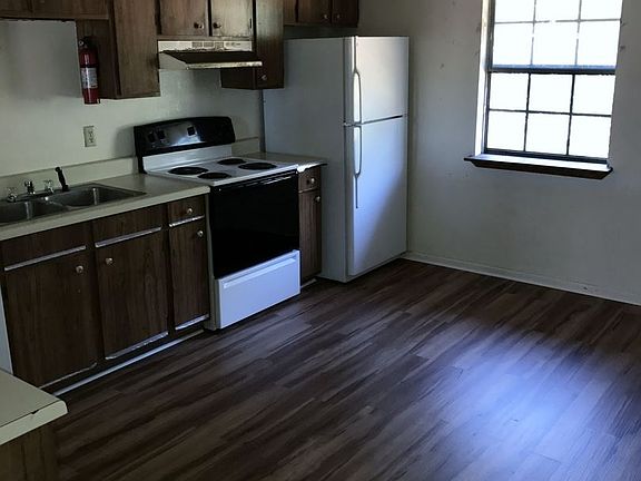 2nd image of 204 Cantal Dr APT D