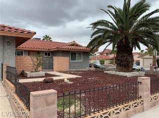 5274 Supai Dr, Las Vegas, NV 89103
