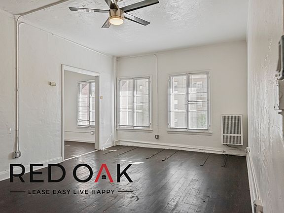 3rd image of 854 1/4 S Oxford Ave #306