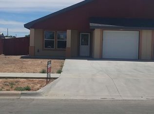 912 W Jaffa St, Roswell, NM 88203