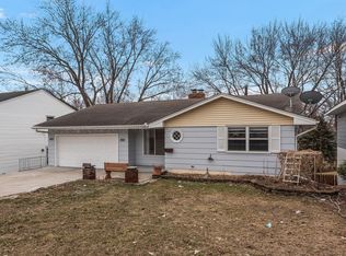 2921 W 70 1/2 St, Minneapolis, MN 55423