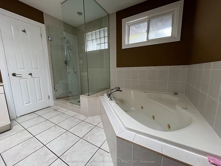 5 Southdale Dr — Photo 19