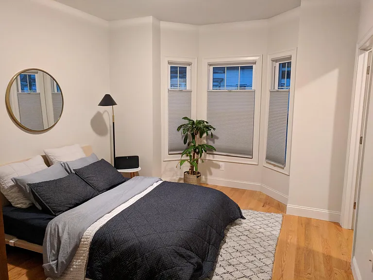 225 Saratoga St #2 — Photo 3
