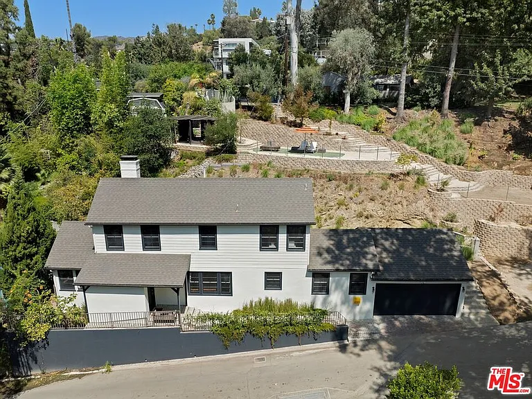 5733 Valley Oak Dr — Photo 23