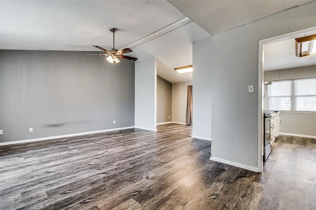 3 bed, 1539 sqft, $1,950 — Photo 4