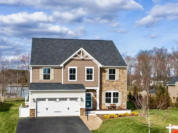 7491 Lake Willow Ct, Warrenton, VA 20187