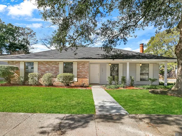 1429 Woodhue Dr, Baton Rouge, LA 70810