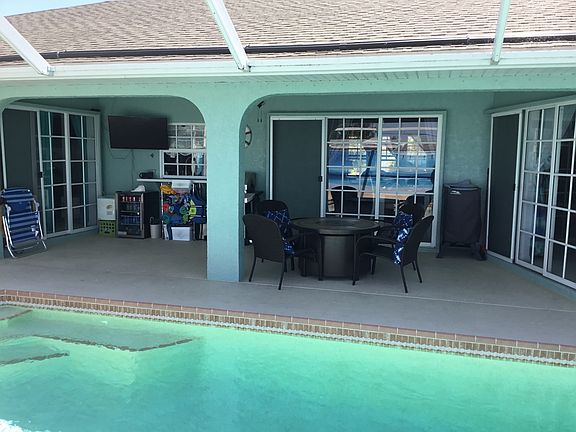 2nd image of 21668 Edgewater Dr