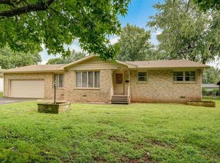 3066 E Lomita St, Springfield, MO 65804