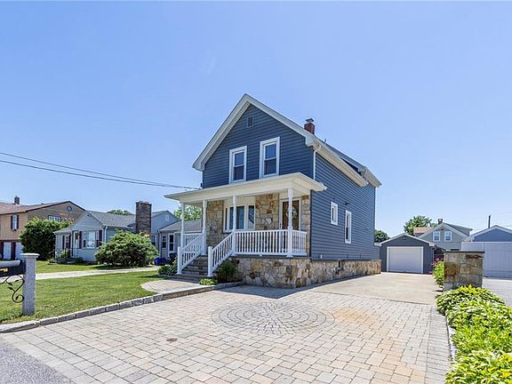 2nd image of 175 Leonard Ave