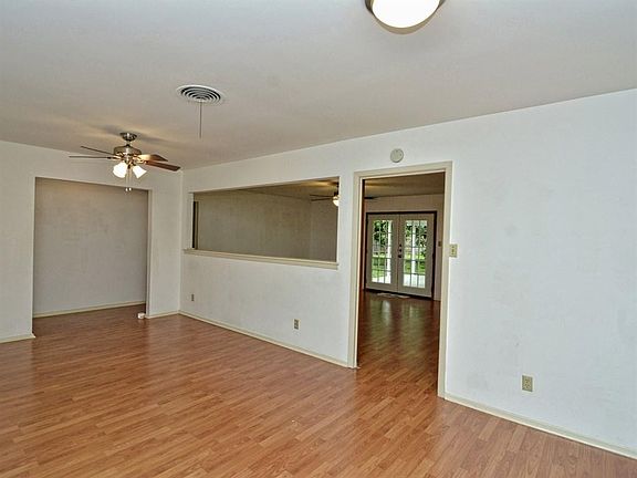 2nd image of 2105 Wooten Dr