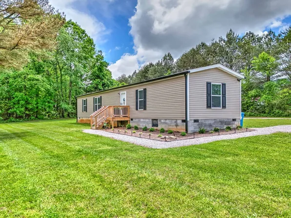 919 Meadows Rd, Hillsboro, TN 37342