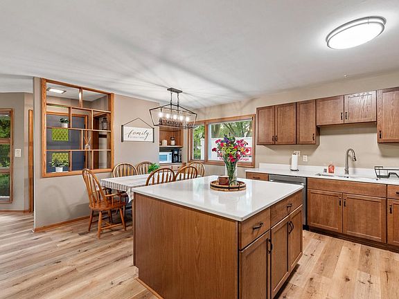 4th image of 2945 Cottonwood COURT
