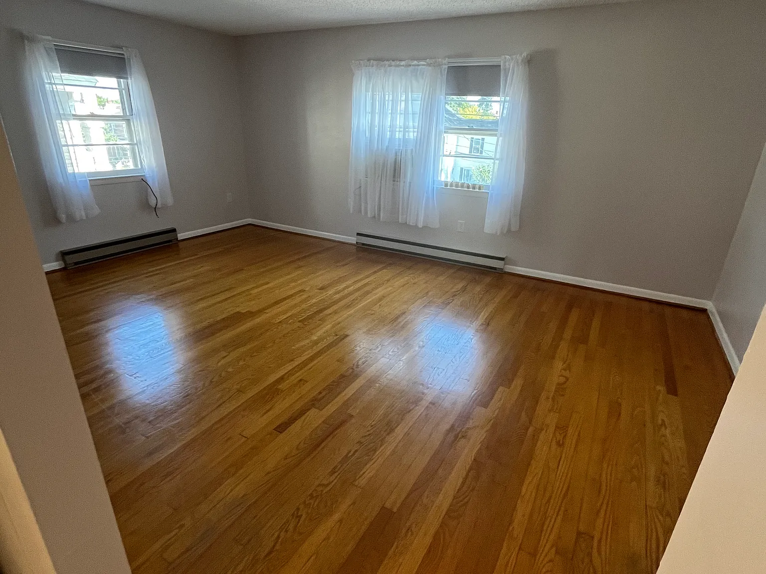 2 bed, 875 sqft, $1,189 — Photo 2