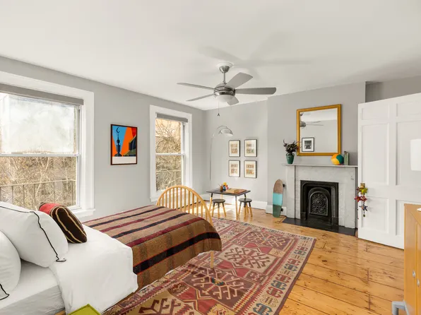 302 State Street TWNH image 19 of 20