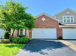 16017 Tiger Dr, Lockport, IL 60441
