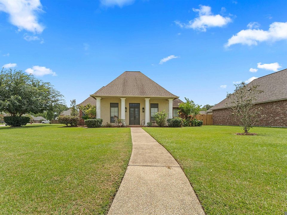 1st image of 10350 Crooked Creek Ln
