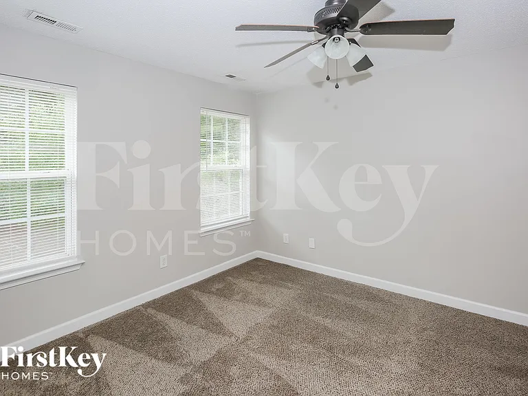 9143 Simonton Dr — Photo 11