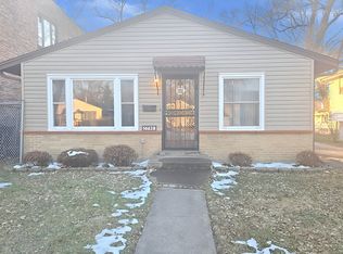 16628 Winchester Ave, Markham, IL 60428