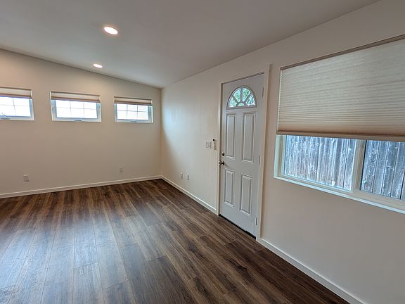 3rd image of 182 Vega Dr #2