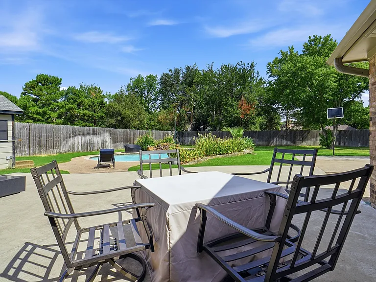 1362 Cross Timber Dr — Photo 31