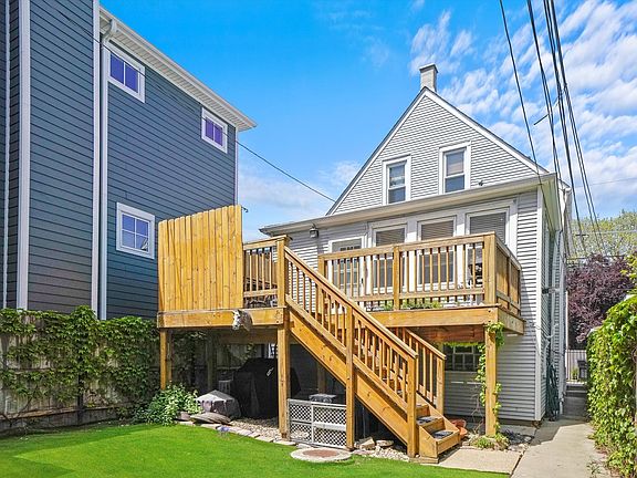 4th image of 2142 W Warner Ave