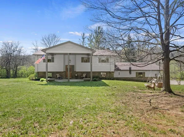 2380 Titus Rd, Batavia, OH 45103