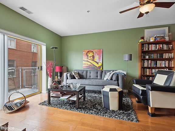 3rd image of 1236 Chicago Ave APT 601