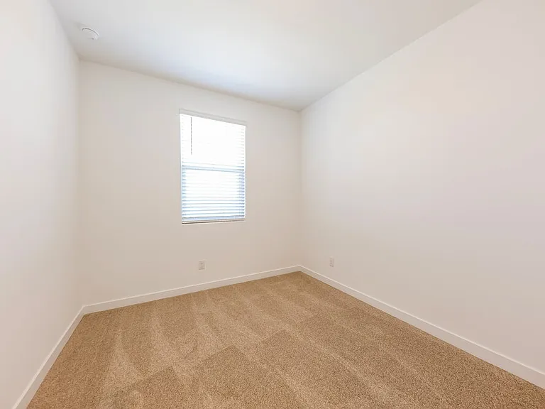 16378 W Weeping Willow Rd — Photo 13