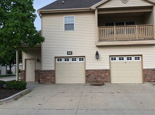 3822 Thornhill Cir #3822, Champaign, IL