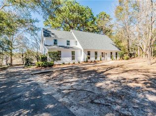 1146 Chimney Top Dr W, Mobile, AL 36695