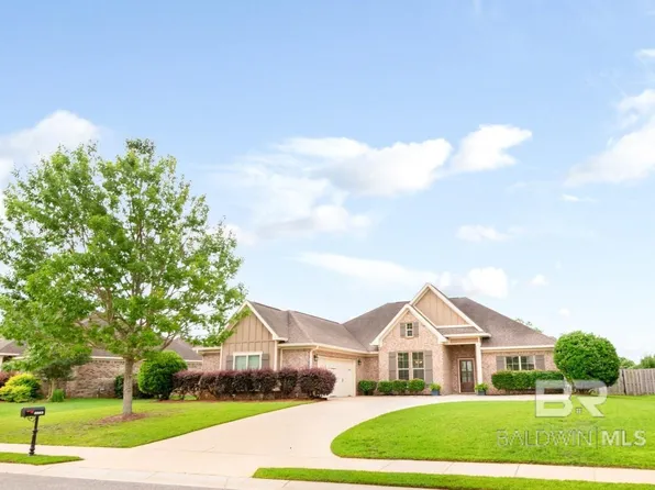 8883 Bainbridge Dr, Daphne, AL 36526