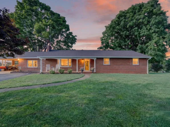 8450 Forest Rd, Goode, VA 24556