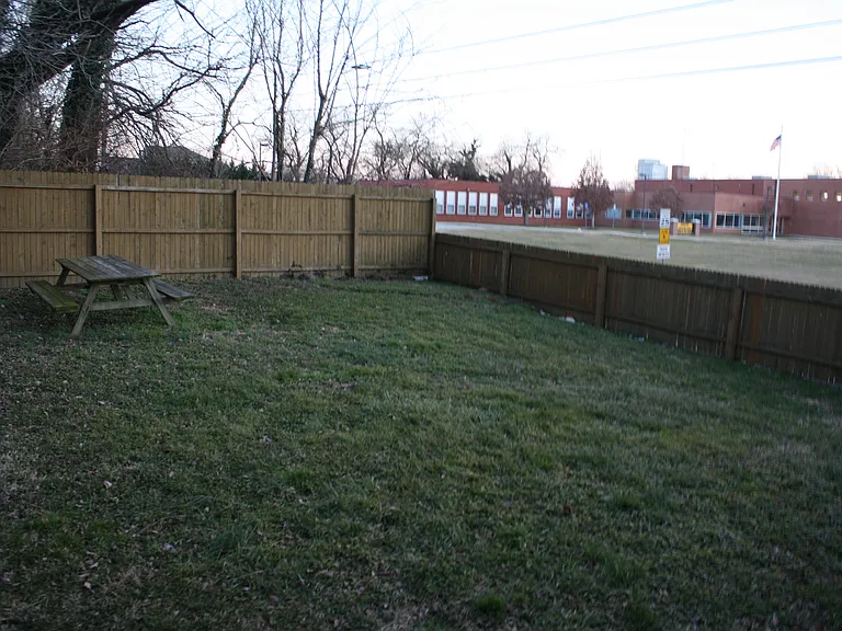 112 Brown St — Photo 11