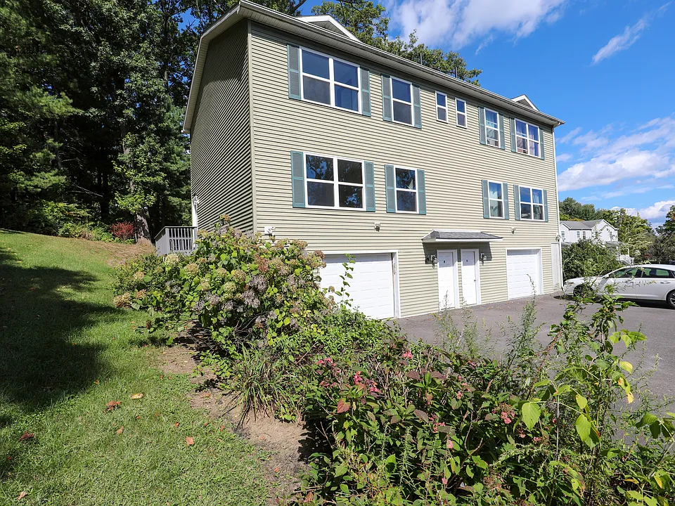217 Hasbrouck Ave #B