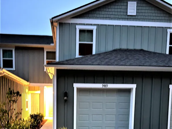 9489 Star Dr, Jacksonville, FL 32256