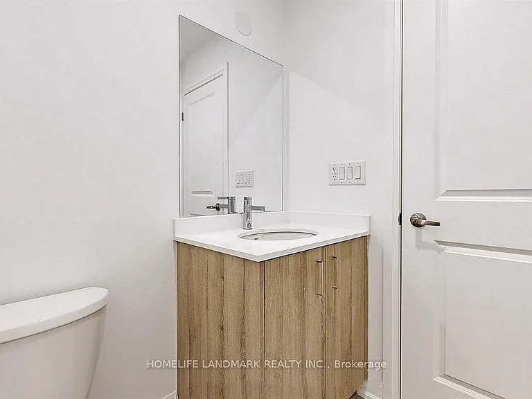 35 Persica St #LOWER — Photo 6
