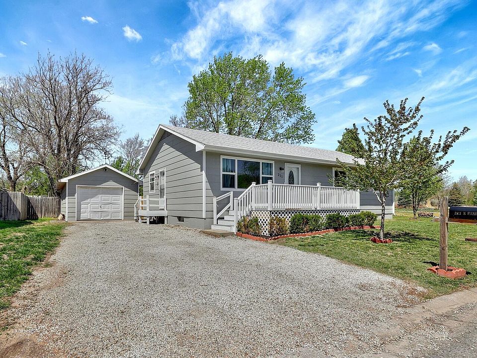 211 N Pine St, Whitewater, KS 67154 Zillow